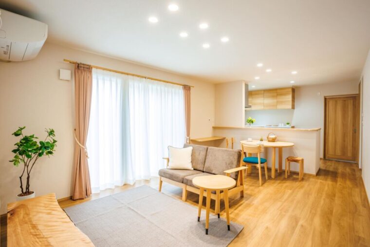 移り行く自然を愛でながら過ごす平屋／ 新潟市 ／新築